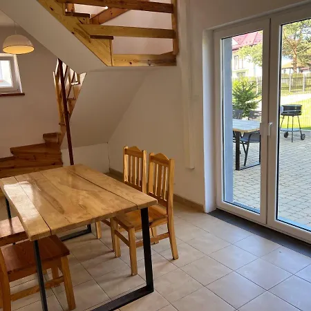 شقة Domek Oliwia ,apartament Na Wylacznosc *